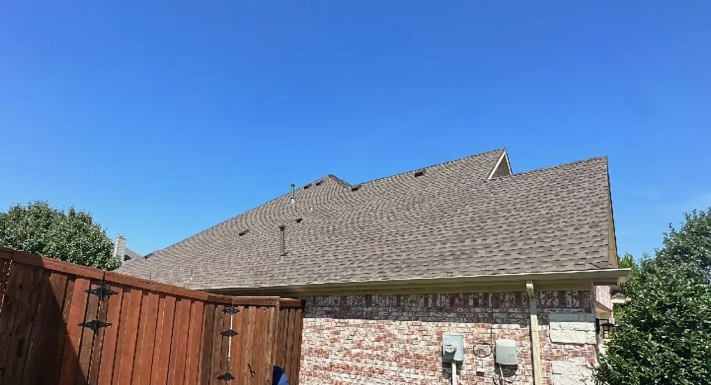 Completed roof replacement project in North Richland Hills